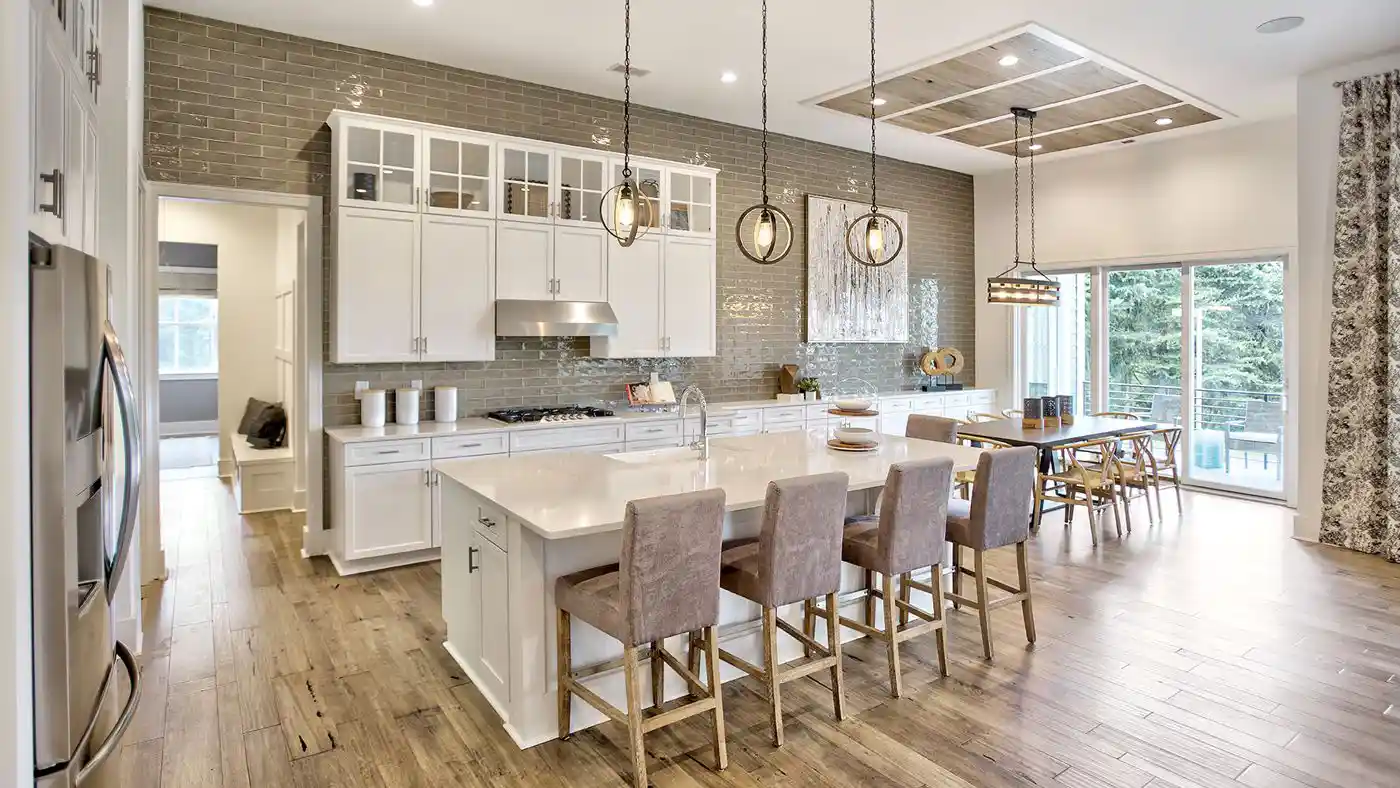 Choose from a wide range of quartz textures and colors for your Charlotte kitchen