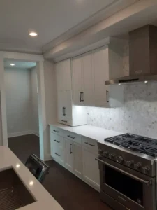 Choose from a wide range of quartz textures and colors for your Charlotte kitchen