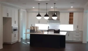 Choose from a wide range of quartz textures and colors for your Charlotte kitchen